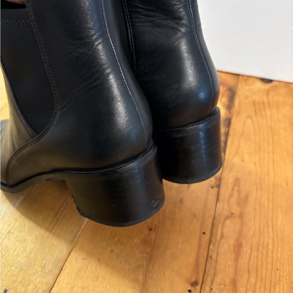 Clarks Ankle Charming Lola Women’s Booties Boots SZ 8 M, Black Leather Pointed - Picture 15 of 15